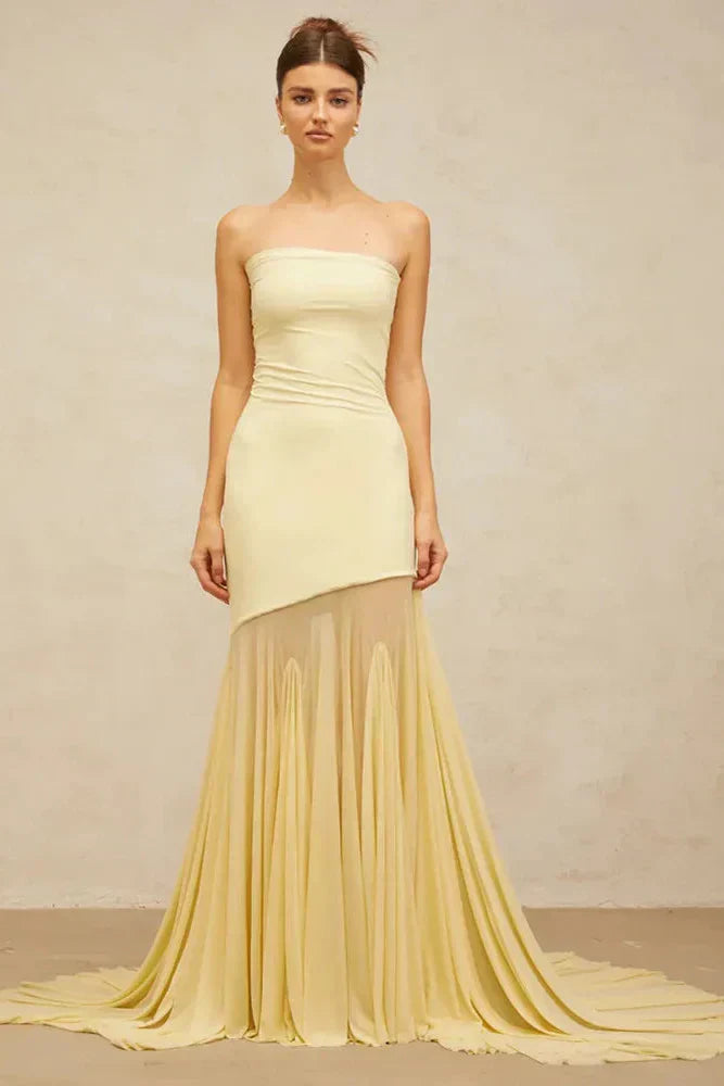 Baunilha | Vestido Maxi Amarelo com Corpete Estruturado e Saia Fluida