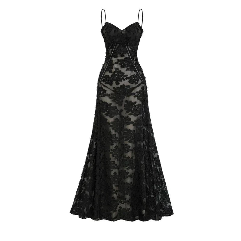 Monique | Vestido Longo Preto em Renda Floral com Alças Finas