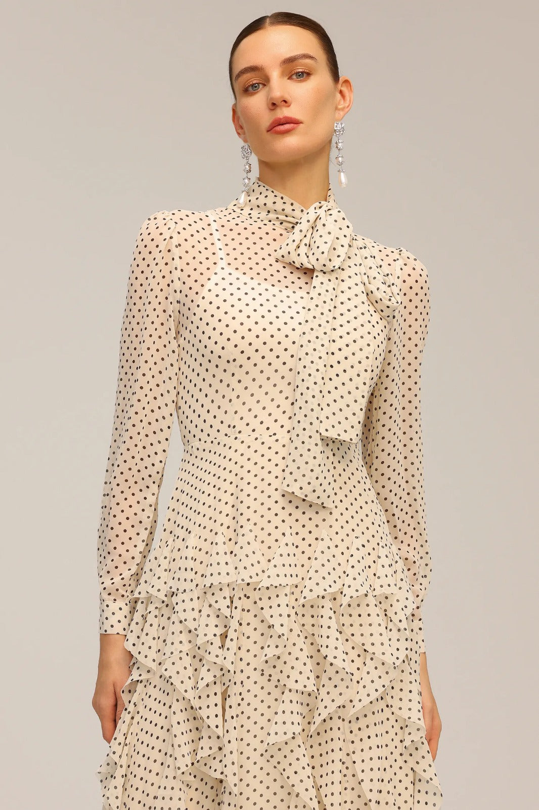 Sereia | Vestido Longo em Chiffon com Poás e Laço Borboleta