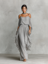 Sinara | Vestido Longo Cinza com Off-Shoulder e Drapeado Fluido