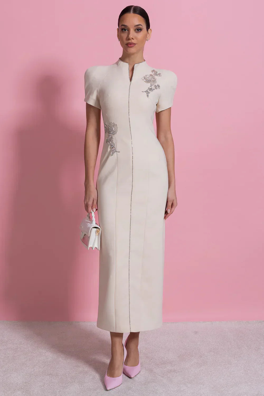 Natália | Vestido Midi em Alfaiataria Lápis com Pedraria Bordada à Mão