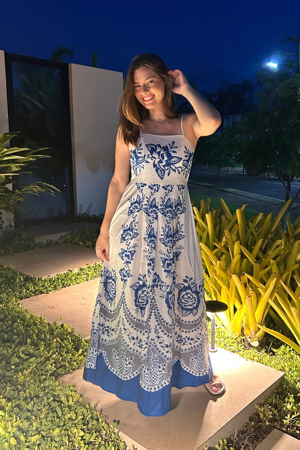 Lorena | Vestido Midi Azul Royal com Estampa Mandala
