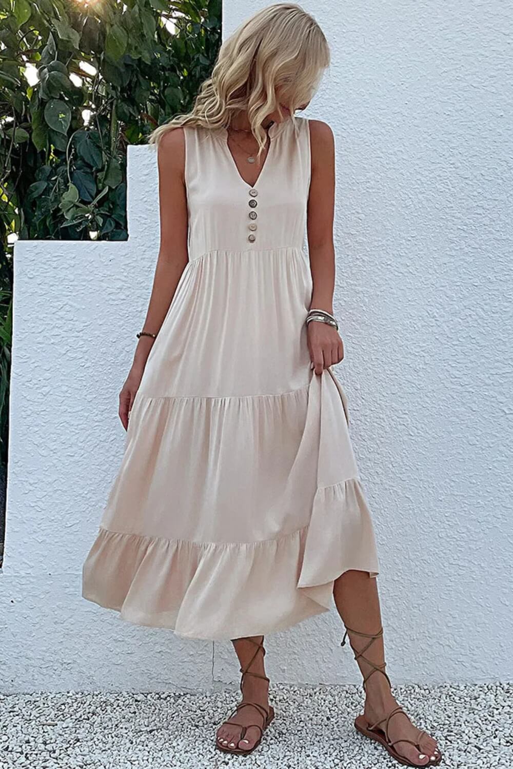 Orla | Vestido Midi em Viscose Fluida com Corte Evasê